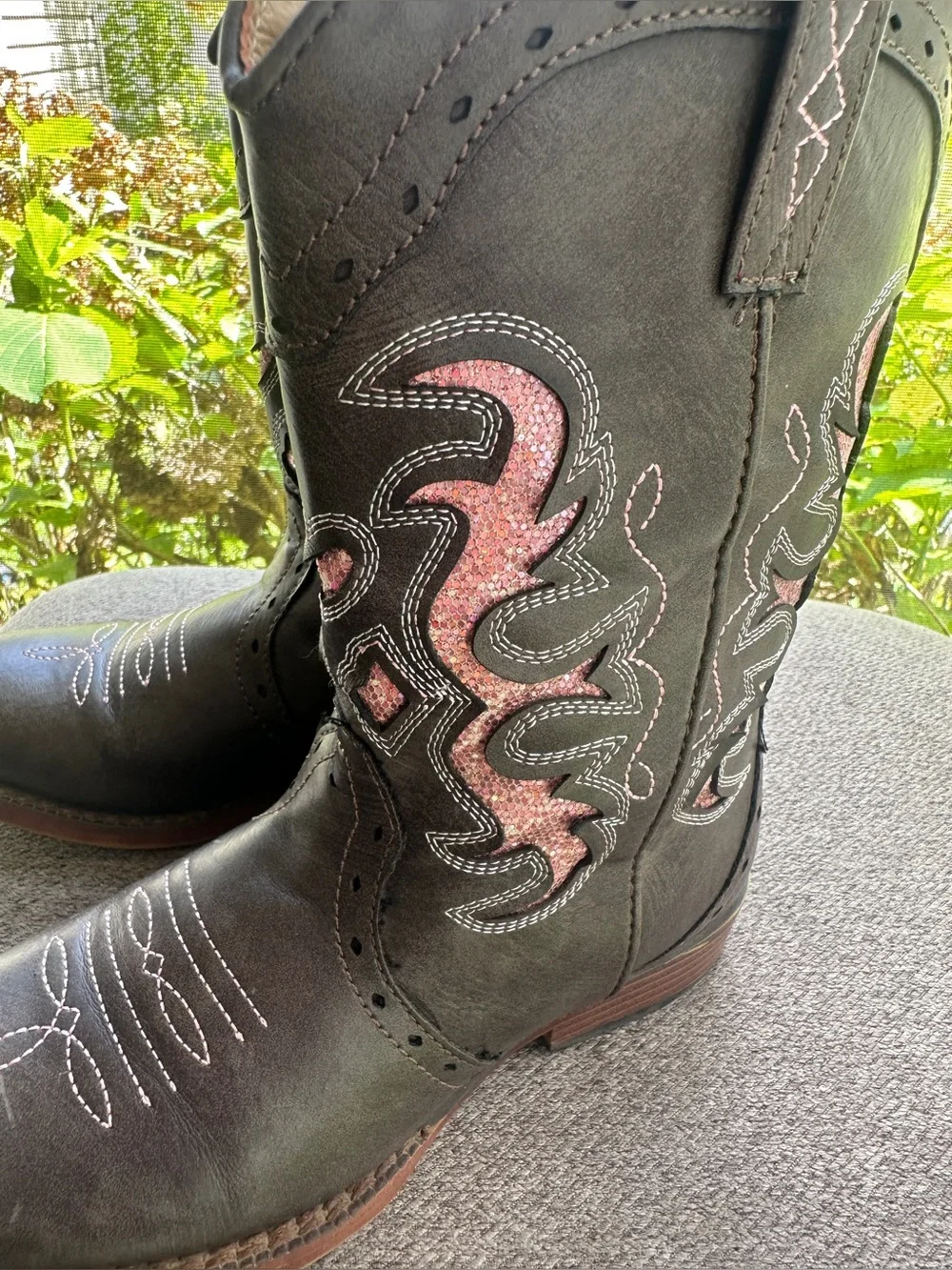 Girl’s brown Western Boots with Pink glitz*Roper~Sz-2*